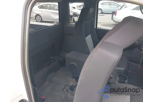 2008 Ford Ranger Sport/Xl/Xlt from USA, damaged, VIN 1FTYR14UX8PA47972